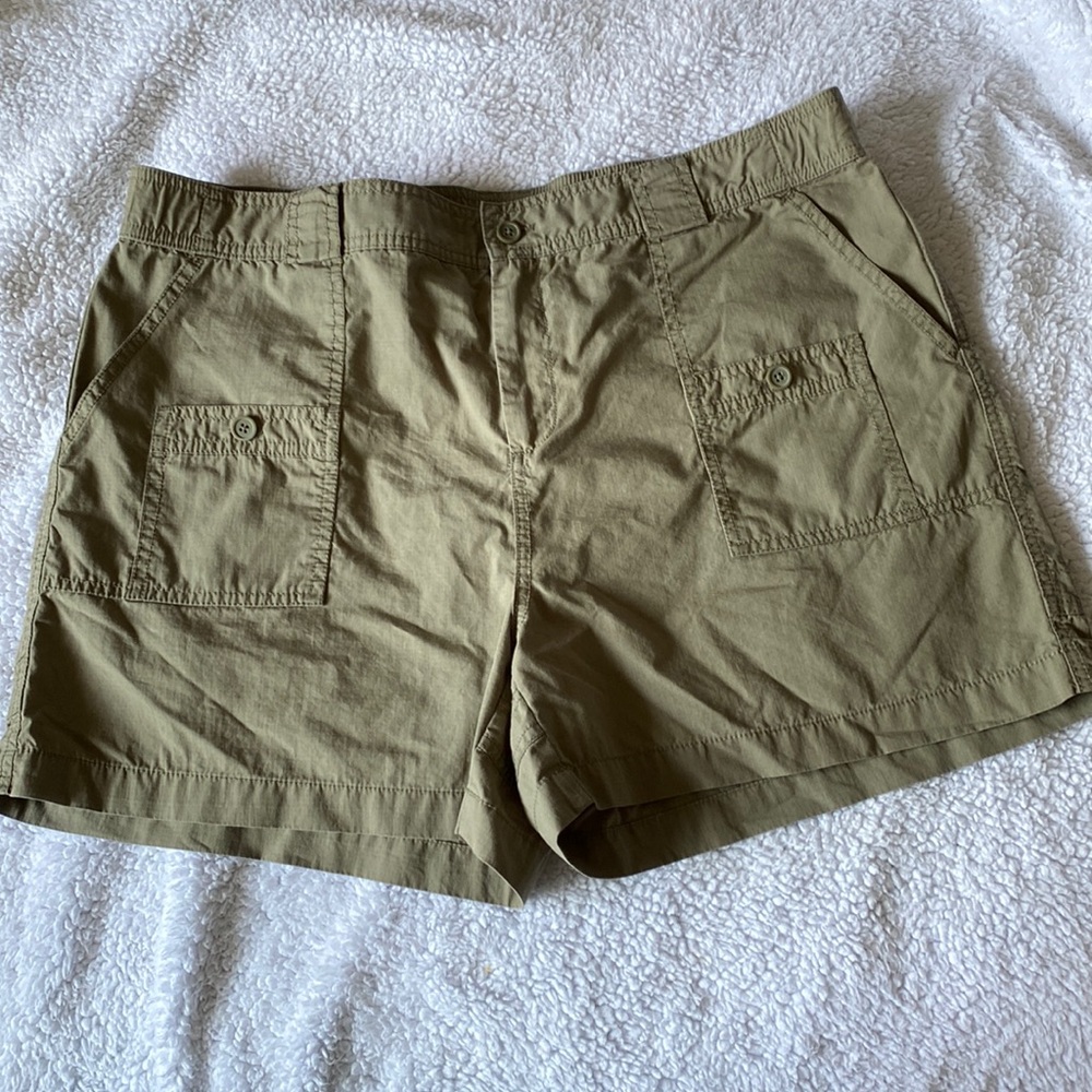 Gap Shorts size 16